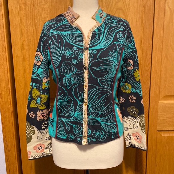 IVKO Women front button cardigan embroidered size 38 medium or 8 like new - Picture 2 of 13